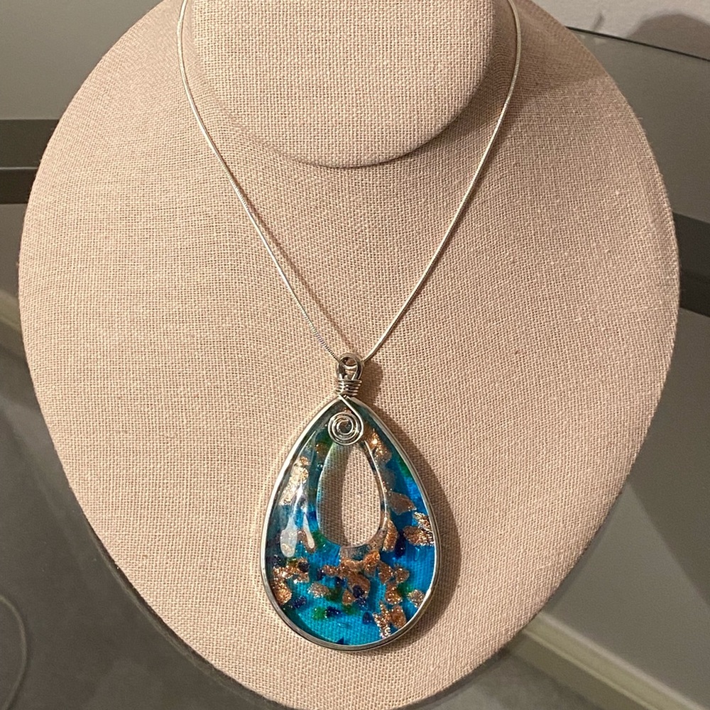 Silver Murano Glass Pendant & 925 Necklace - Picture 2 of 4